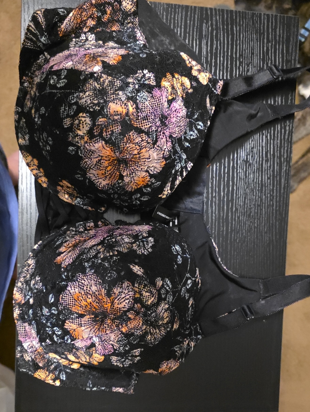 Black Floral Lace T-Shirt Bra - Women Intimates